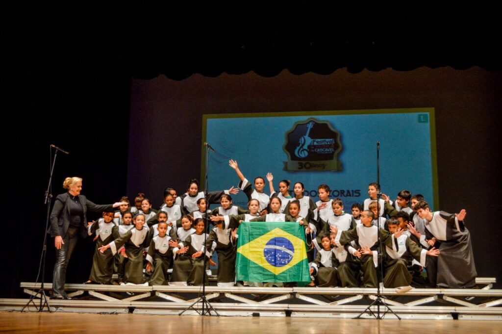 coral rouxinol unimed 2