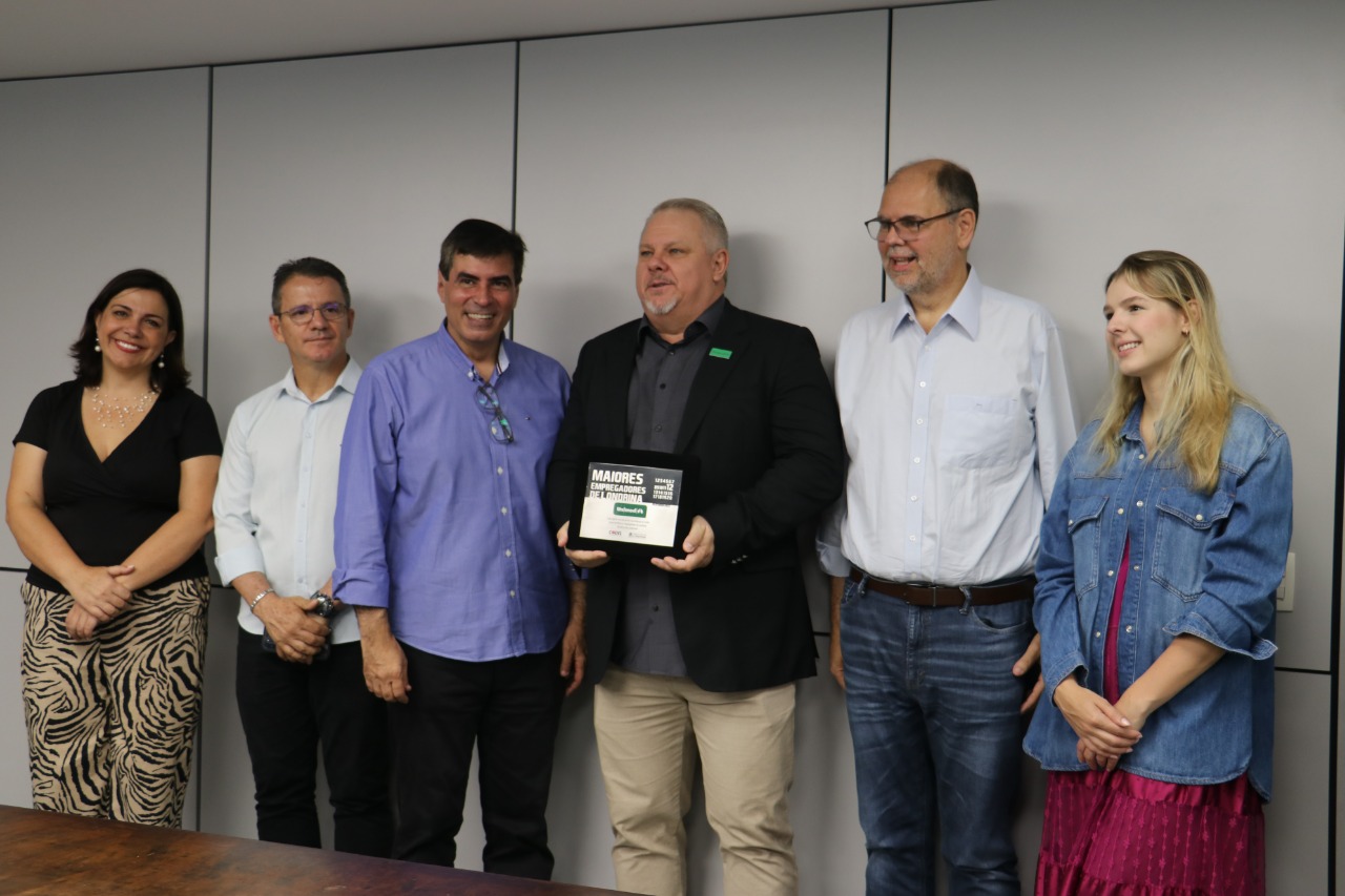 Unimed Londrina recebe homenagem da prefeitura da cidade