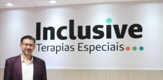 Diretor-presidente da Singular, Ribamar Leonildo Maroneze, na Clínica de Terapias Especiais da Unimed Apucarana.