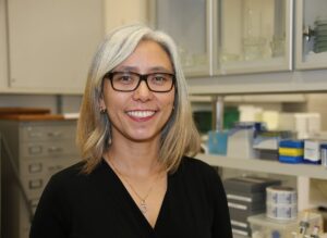 Dra Cláudia Memória