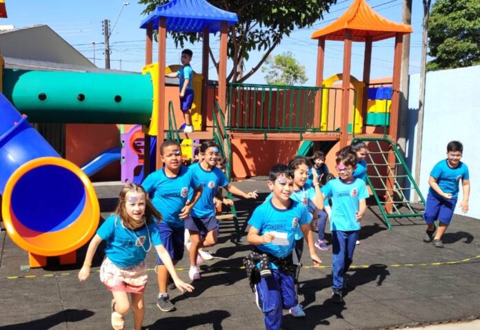 Aprendizado cooperativista