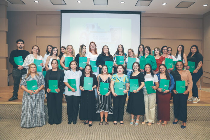 Unimed Londrina forma turma de 31 atendentes na área da saúde unimed londrina