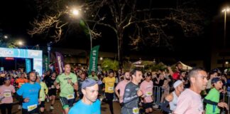 Corrida noturna da Unimed agita 1.800 atletas em Londrina unimed londrina