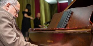 Sinfonia da vida: a paixão do médico William Procópio dos Santos pela música Música