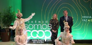 Unimed Cascavel celebra conquista da prata no Prêmio SomosCoop de Excelência em Gestão 2025 premio somoscoop
