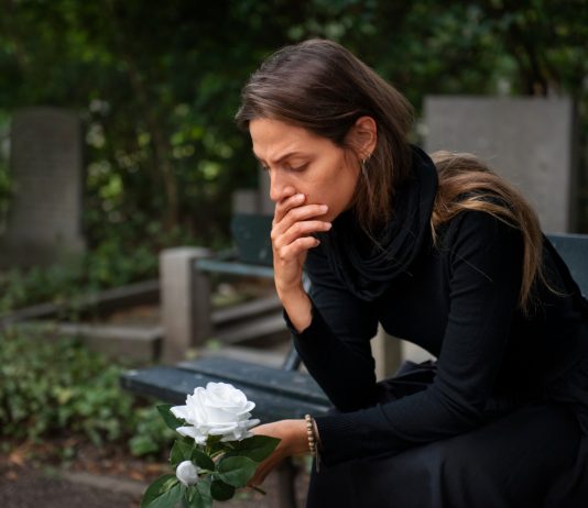 Como acolher e lidar com o luto? luto