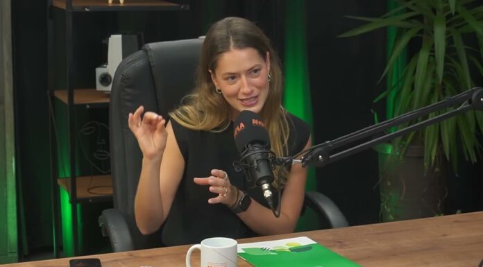 Síndrome dos Ovários Policísticos pode estar por trás de sintomas comuns nas mulheres