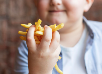 Obesidade em crianças: complicações, tratamento e como buscar ajuda obesidade em crianças