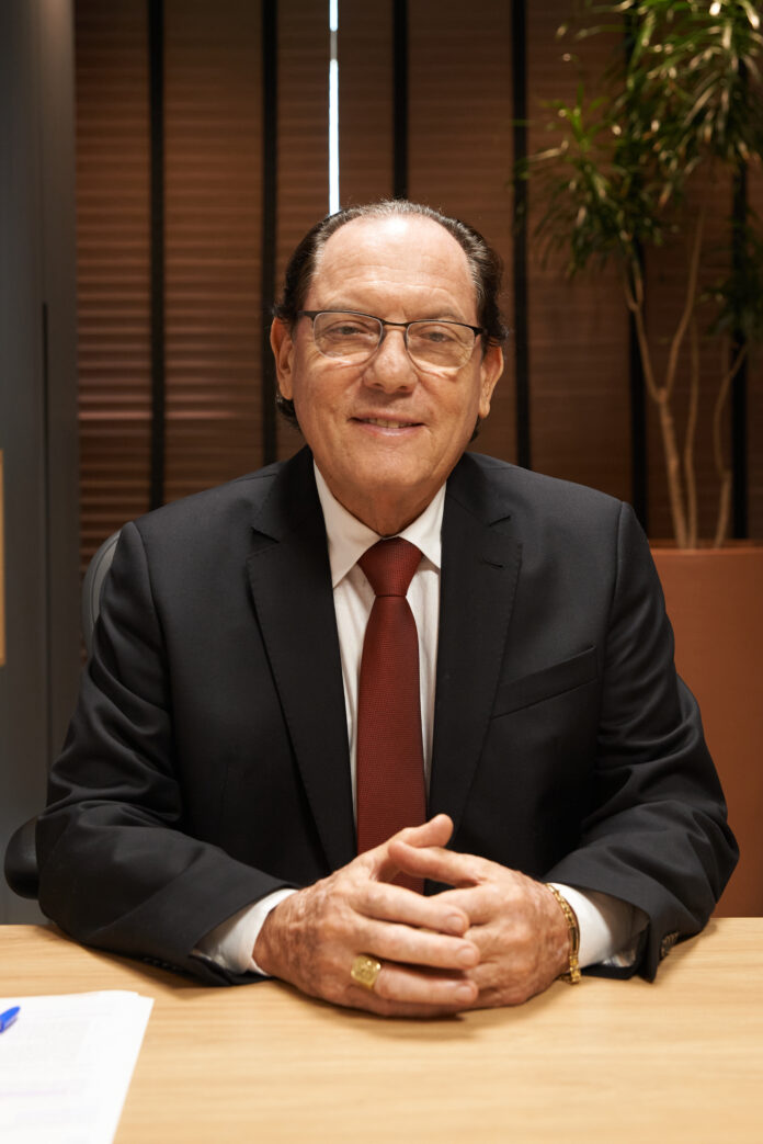 Artigo Dr Durval Dr. Durval Francisco dos Santos Filho Diretor de Mercado e Intercâmbio da Unimed Paraná