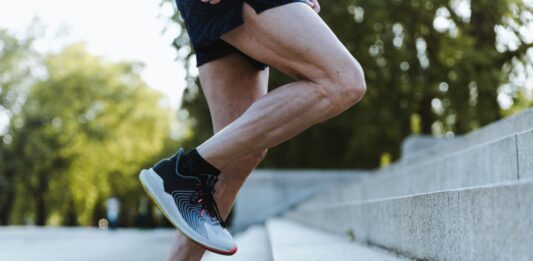 Canelite e dores na corrida: como prevenir lesões e correr com segurança