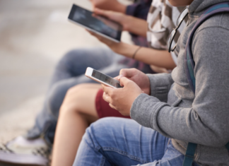 Proibição de celular na escola: quais foram os resultados? proibição de celular na escola