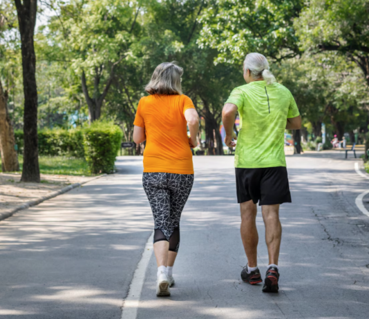 10 coisas que acontecem com o corpo ao caminhar todo dia