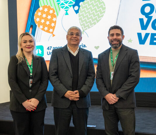 Universidade cooperativa: novo espaço para aprender, compartilhar e transformar