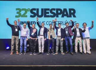 Reconhecimento e celebração marcam o encerramento do 32º Suespar Conselho de Administração da Unimed Paraná celebra destaques no 32º Suespar