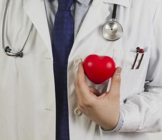 Como controlar o colesterol? Dicas essenciais para sua saúde