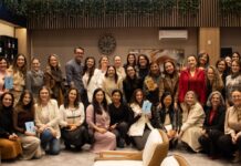 Literatura aproxima cooperadas da Unimed Ponta Grossa Entre livros e elas - foto: Maria Clara Silva Moreira.