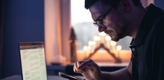 Entre a informação e a preocupação: os riscos do autodiagnóstico na internet