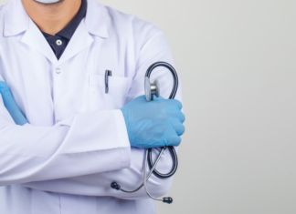 A medicina muda. O cuidado permanece dia do médico