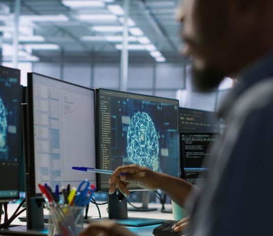 A inteligência por trás da inteligência artificial